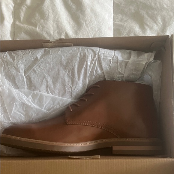 Kenneth Cole Reaction Brown Chukka Boots
